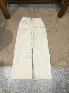 H&M Cargos