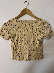 Shein Yellow Crop Top 🔆🍋🎗️