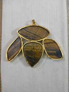 Beautiful Tiger Eye Gemstone Pendant For Women