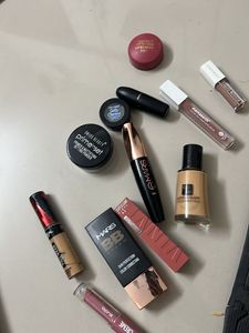 All in one makeup kit