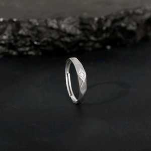 GIVA Mens Silver  💍 ring