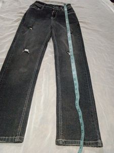Trendy Straight Fit Jeans For Women&#39;s