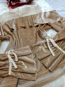 🌼Beige Elegant Ruffled Top🌼