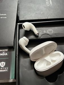 Croma IN101 Truly Wireless Earbuds..