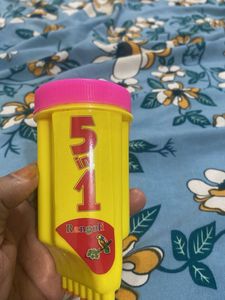 Tota Brand Floor Decoration