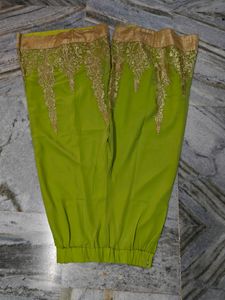 New Festive Offer Premium Beautiful Suit Set