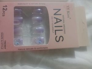 YY Kiss Lavender Press-On Nails, wid basket 🧺 and
