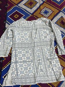 Patterned Top