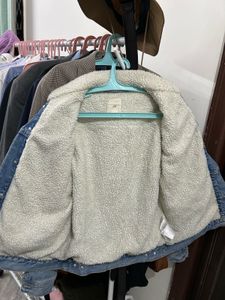 H&amp;M Denim Jacket / Sherpa Collar