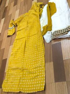 Pant Suit With Dupatta
