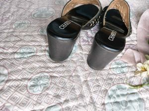Black Heel