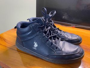 U.S. Polo Assn. Men Navy Blue Solid Sneakers
