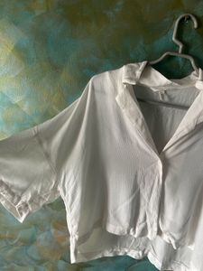 H&amp;M Oversized Cropped Shirt