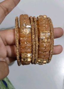 Women&#39;s Bangles