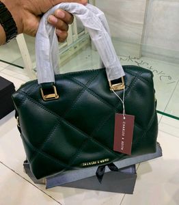 All Branded High Quality Bags On Sale