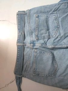 Light Wash Denim Jeans