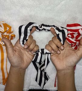 Stripes Tail Scrunchy