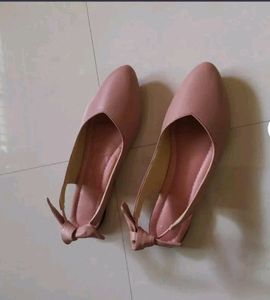 Women&#39;s Peach Belly Footwear
