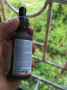 10%Vitamin C Face Serum with free Pilgrim