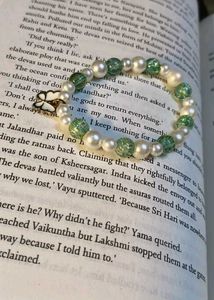 Pearl & Green Beaded Bracelet
