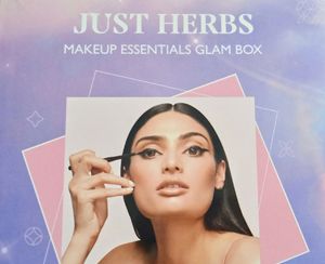 Just Herbs Makeup Essentials Glam Box