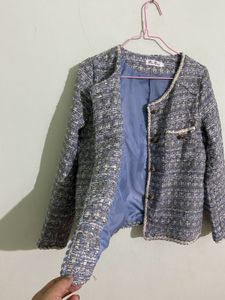 Tweet Blazer