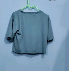 T- Shirt