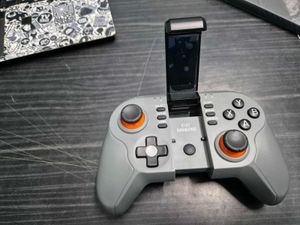 Amkette Evo Gamepad Go Brand New
