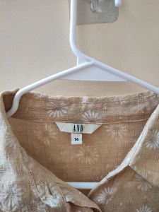 AND FRONT BUTTON TOP