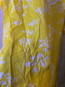 Farhaa Yellow Floral Long Mul Kurta