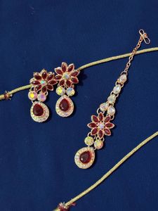 Elegant Floral Jewelry Set