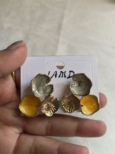 Metal Base Resin Earrings
