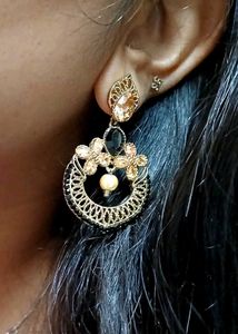 ⚜️Golden Jhumka⚜️(Earrings)