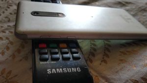 Nokia 5 Slim Phone