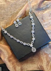 Sparkling Silver Necklace &amp; Earrings Set