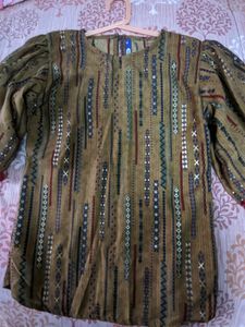 Woven Pattern Top with Flared Sleeves