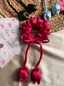 2 pcs Tulip Scrunchies