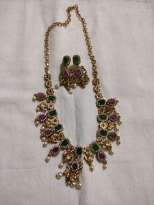 Premium Quality Necklace (TRENDING)