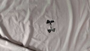 UNDER ARMOUR COMPRESSION TSHIRT
