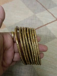 Lac Bangles
