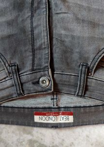 Gray Denim Jeans - Men Small Dot On Back Side