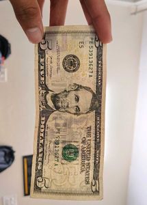 $5 Dollar Note