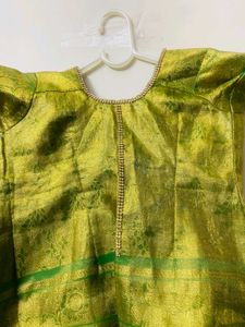 Girls&#39; Ethnic Dress 🥻