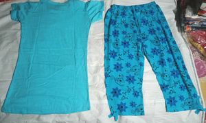 Tshirt &amp; Half Pant Combo For Women