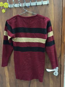 women woolen top
