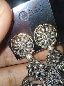 Elegant Jhumkass/Earrings