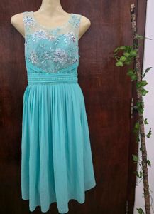 Elegant Teal Midi Dress