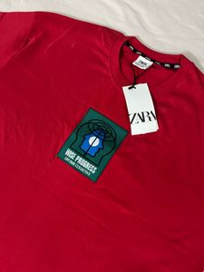 ZARA- T-shirt 👕