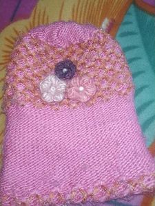 Cute Pink Knitted Beanie with Flowers