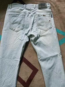 Light Wash Denim Jeans